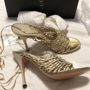 GUCCI Heels Sandals Gold Off White